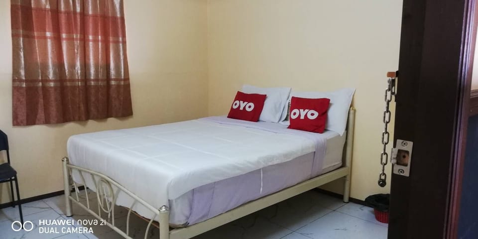 Studio | Free WiFi, bed sheets