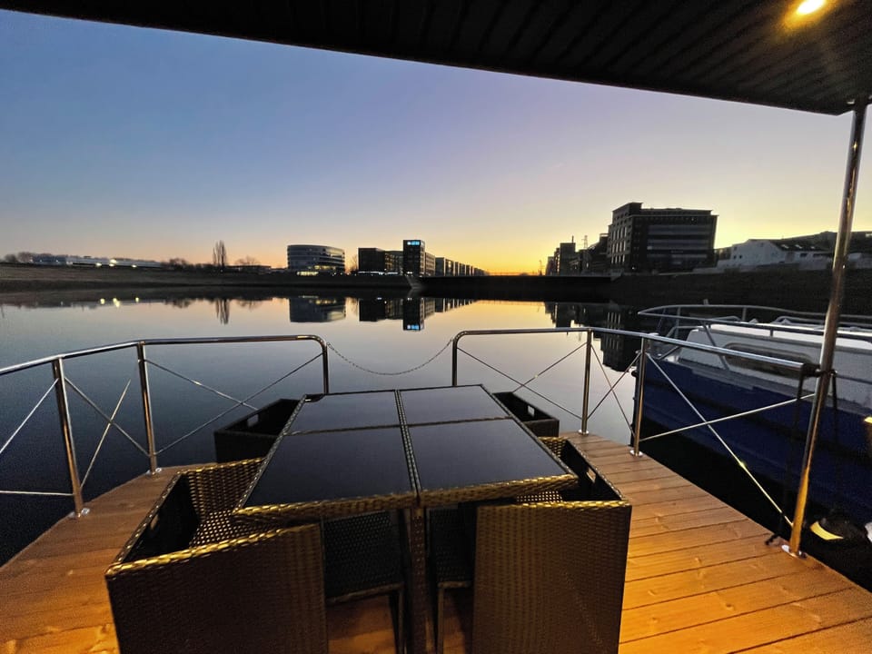 Comfort Condo | Terrace/patio