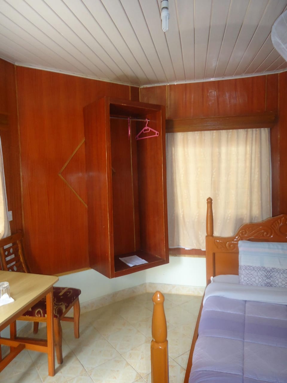 Standard Room | Bed sheets