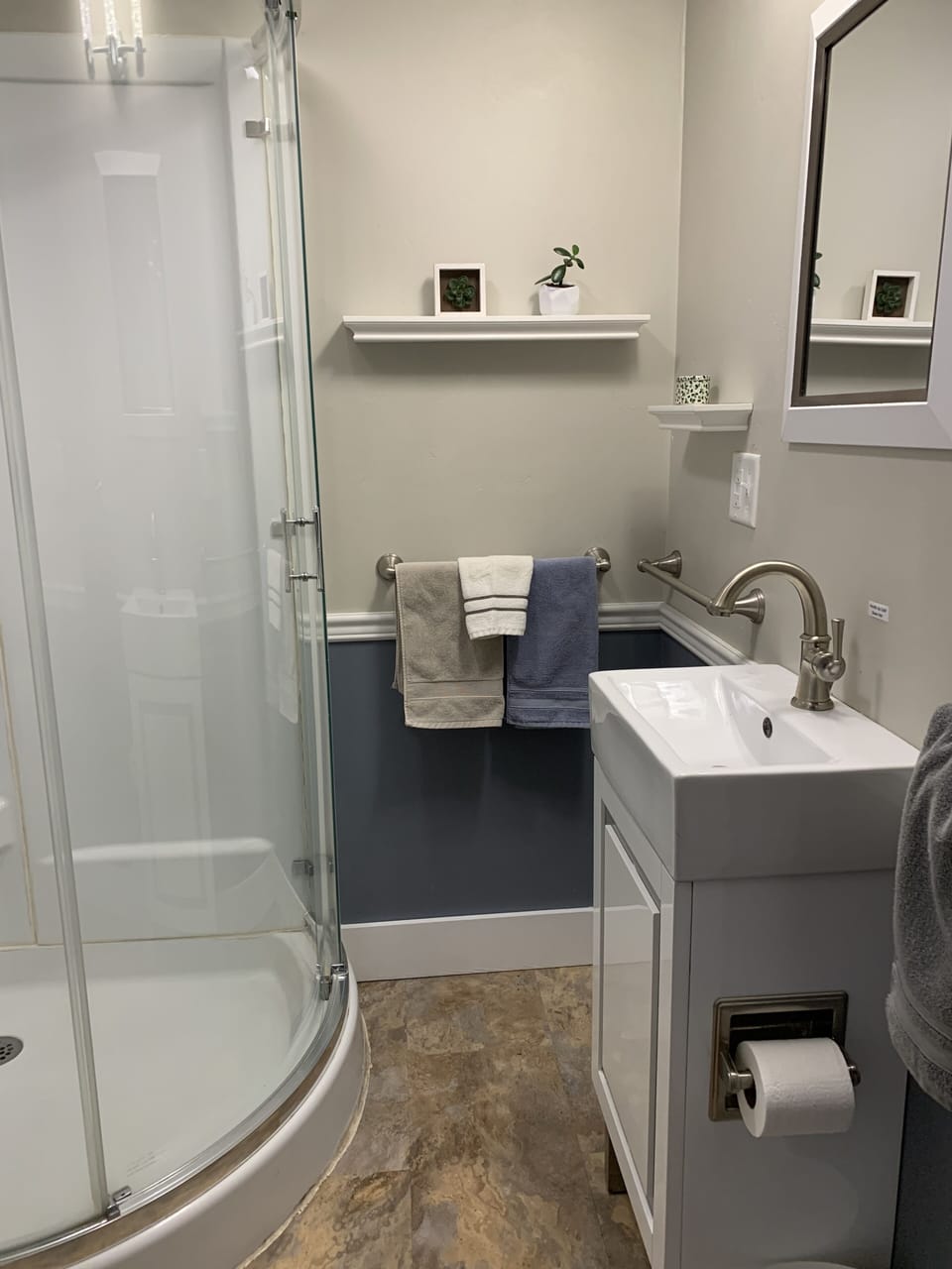 Main Floor 3/4 Bath
