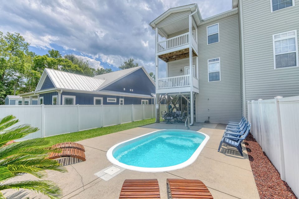 Sea Breeze B (formerly Sea Therapy)