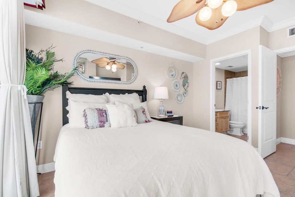 Guest bedroom