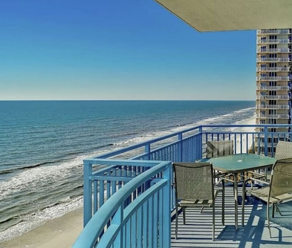 Enjoy your coffee in the mornings & BBQ days from your own Grill @ the balcony 