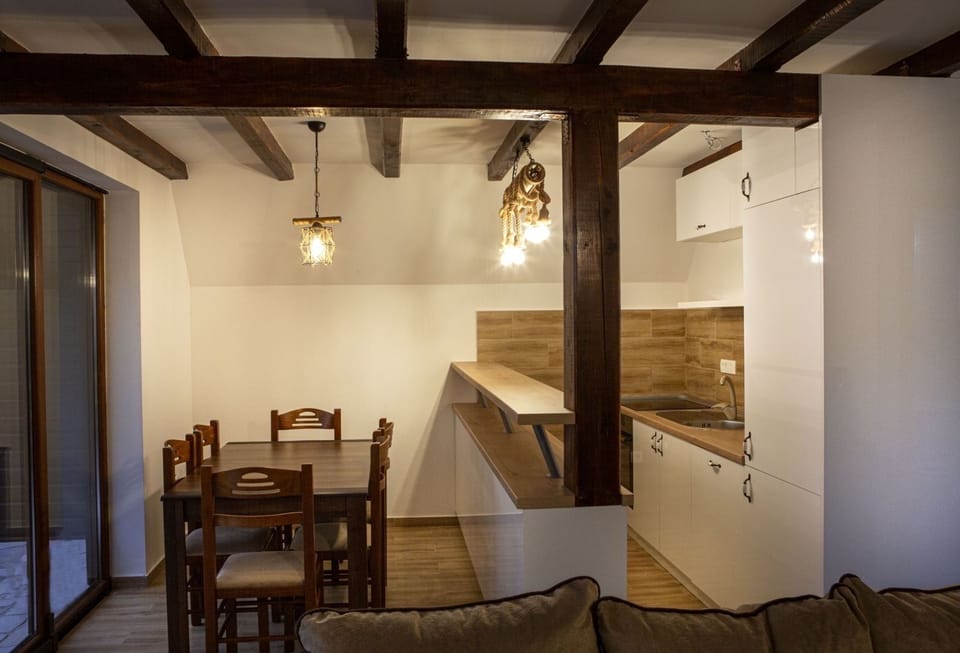 Our place is full of light! Not sure will you like better mornings