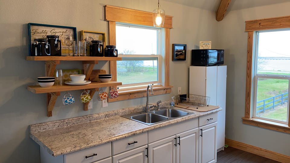 fully equipped kitchen
