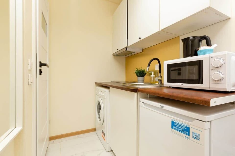 Functional kitchen with all the necessary equipment for a convenient stay.
