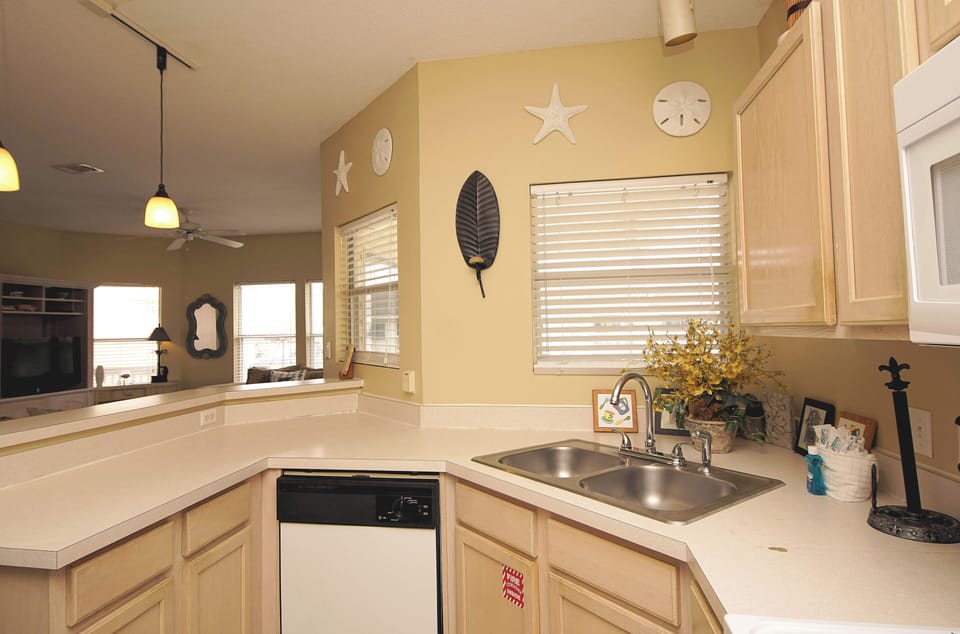 9235SPKItchen5