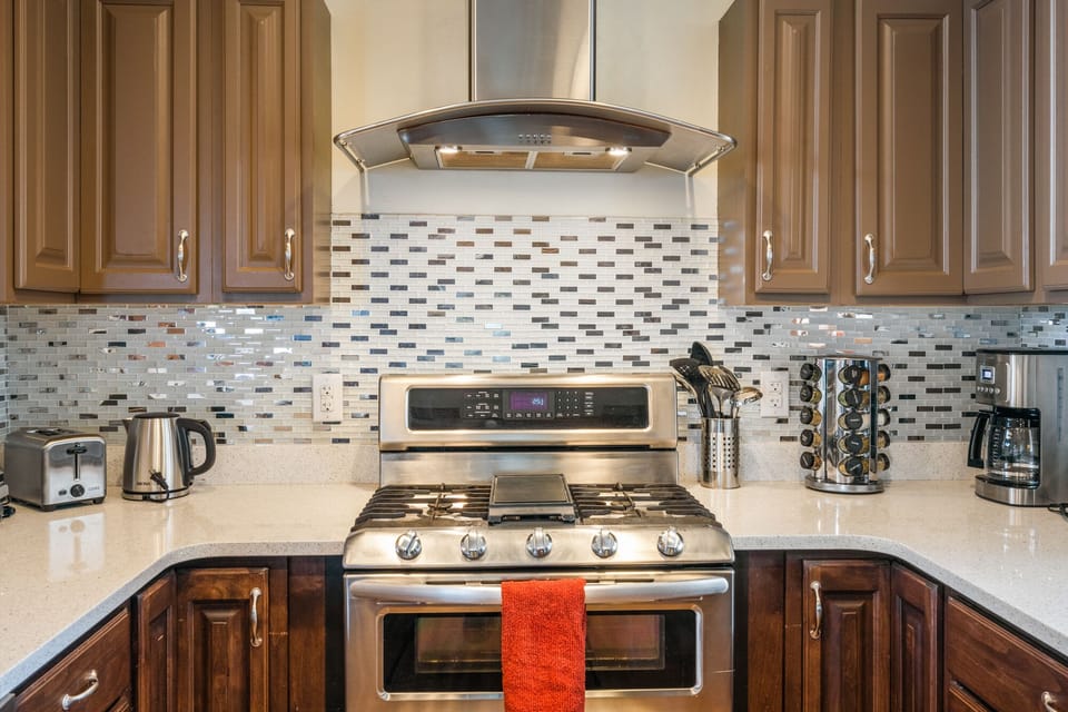 Enjoy the drip coffee maker or tea kettle to satisfy every guest