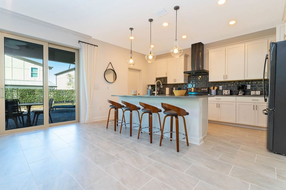 Fully equipped kitchen area.