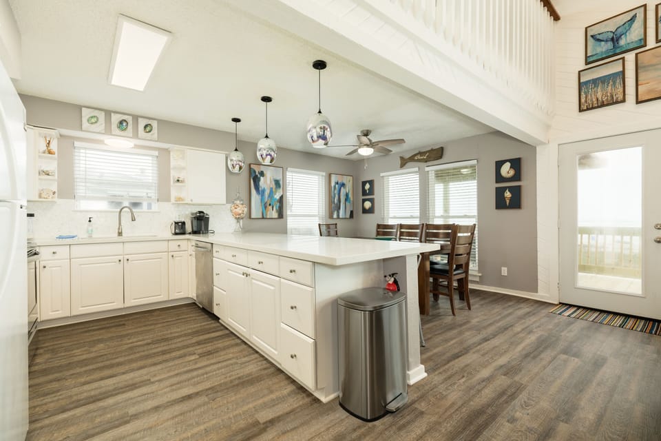 Plenty of prep space for homecooked meals