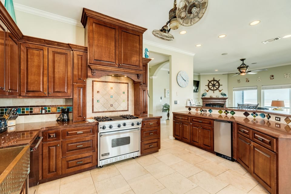 Prepare and serve meals on the long kitchen counter