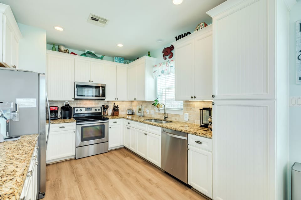 Great space to prepare homecooked meals