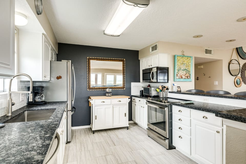 Spacious kitchen makes meal prep easy