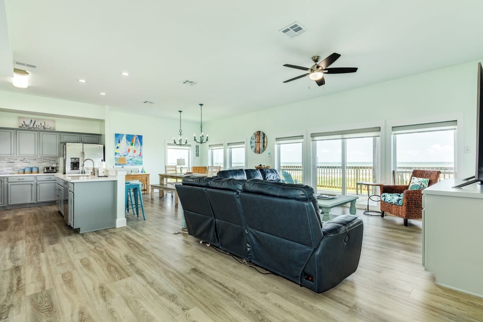 Open living space makes spending time together as a group easy!