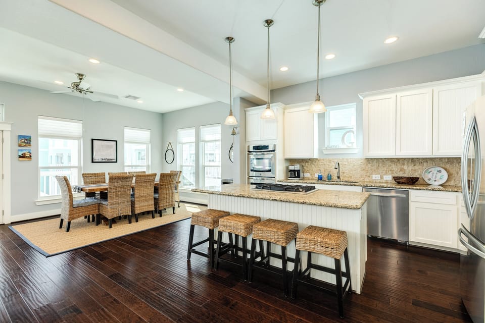 Spacious kitchen and dining area is great for homecooked meals