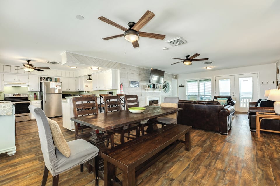 Take in Gulf views from the dining table