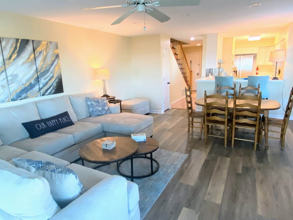 Living Room and Dining Area (1)