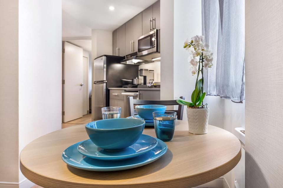 Suite, 2 Queen Beds, Non Smoking, Kitchen (Full Kitchen) | Hypo-allergenic bedding, in-room safe, desk, laptop workspace