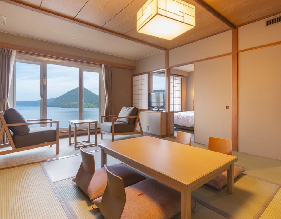 In-room safe, desk, free WiFi, bed sheets