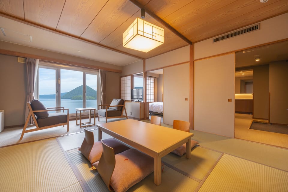 In-room safe, desk, free WiFi, bed sheets