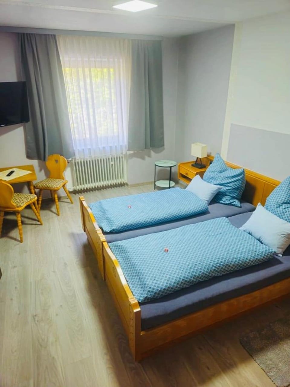 Double Room | Free WiFi, bed sheets