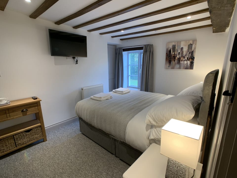 Double Room (Grey Room) | Bed sheets