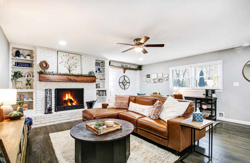 Comfortable and Cozy Living Room 1