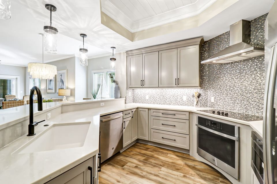 8103 Wendover Dunes | Kitchen - 8103 Wendover Dunes | Kitchen