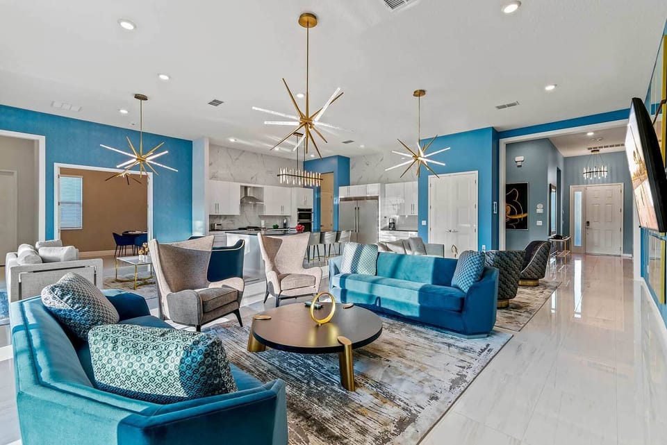 Living Room *Highlight*