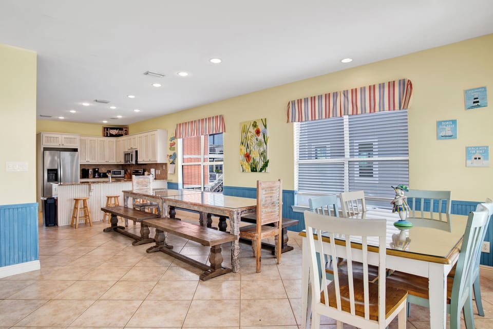 2 dining tables