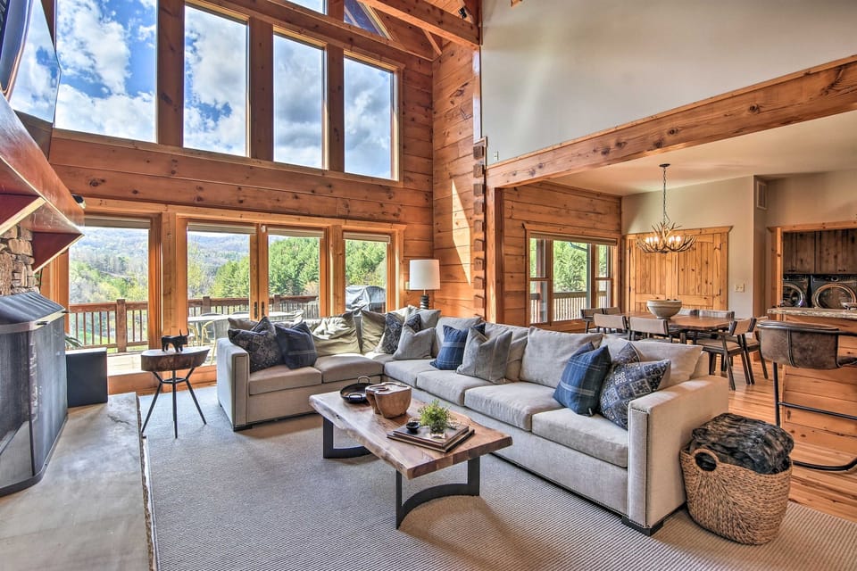 Welcome to Apple Cove Lodge!