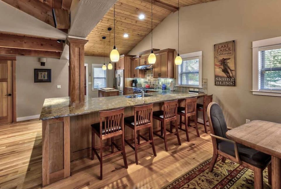 Breakfast Bar