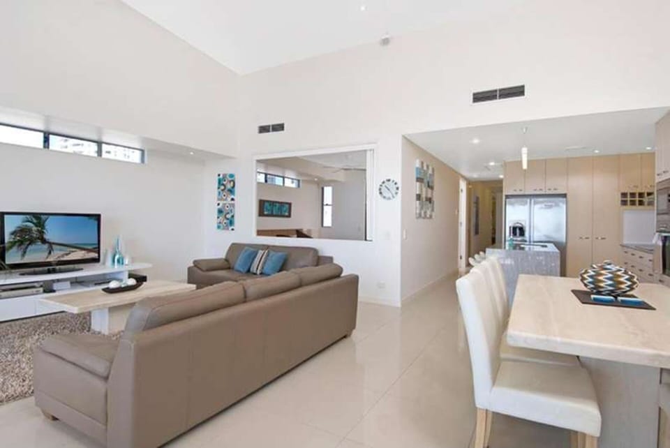 Executive Apartment | Living area | Smart TV