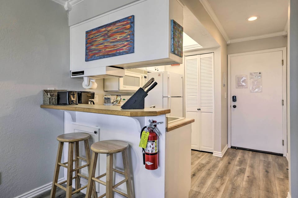 Kitchen | Well-Equipped | Cooking Basics