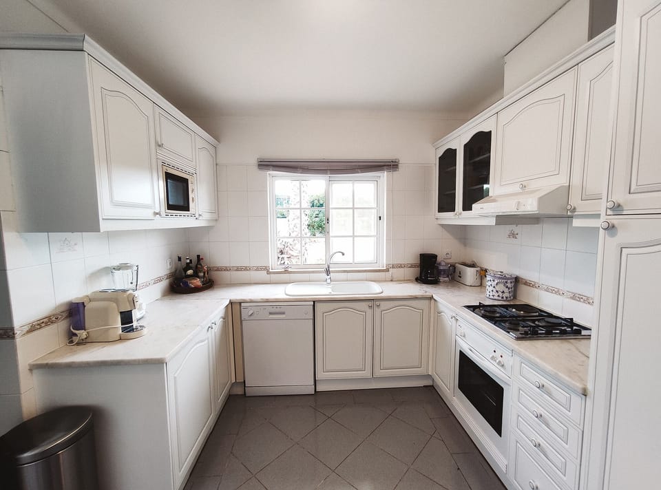 Villa, 3 Bedrooms, Private Pool | Private kitchen | Fridge, microwave, oven, stovetop
