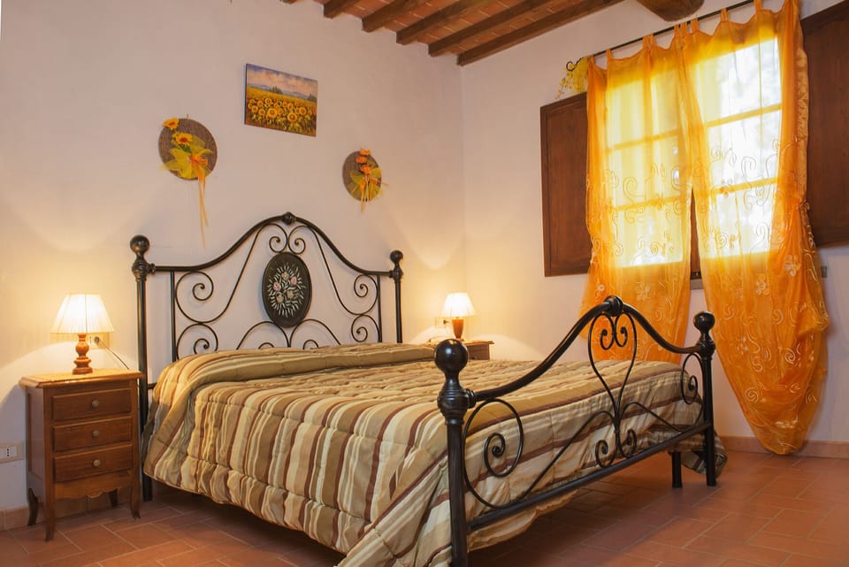 Apartment, 3 Bedrooms | Free WiFi, bed sheets
