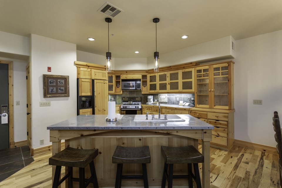 Furniture, Room, Indoors, Kitchen Island, Hardwood