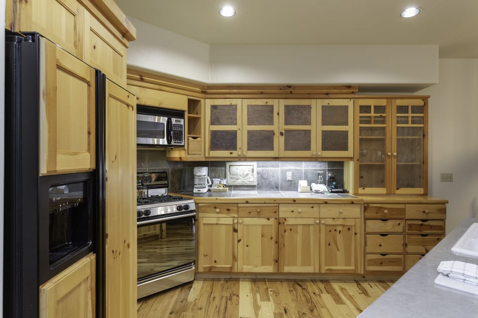 Furniture, Indoors, Room, Hardwood, Flooring
