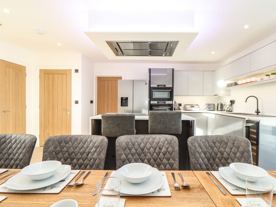 Cottage | Interior