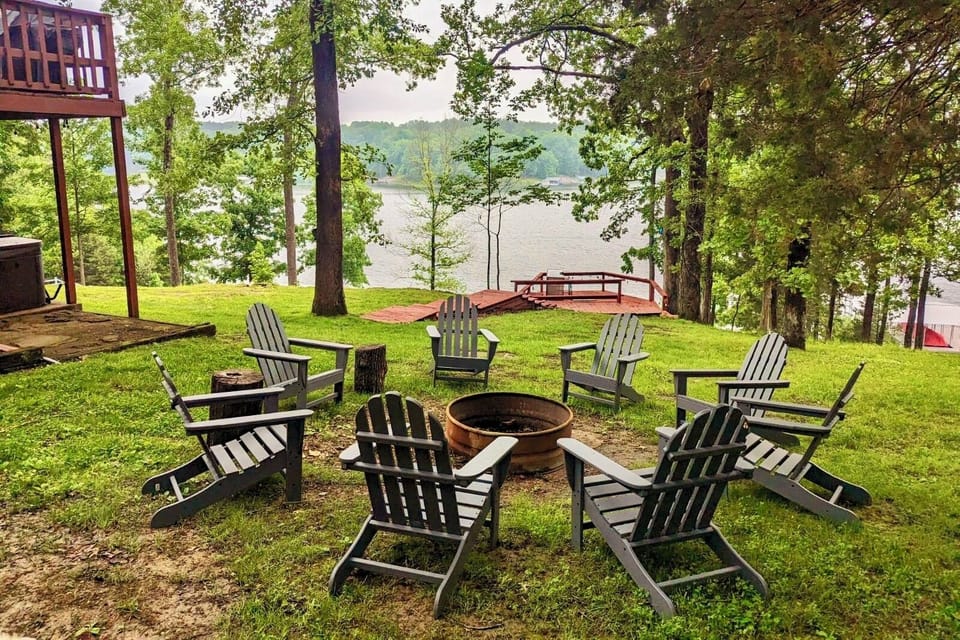 Fire Pit overlooking the water