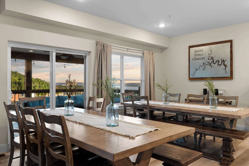 Not only is the dining great for your whole crew but you get a view of the lake as well!
