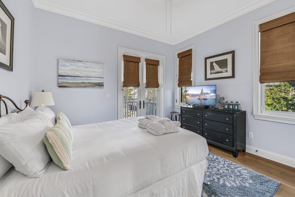 Skip to the Dunes - Grayton - Second Floor - Bedroom #4 (Queen)