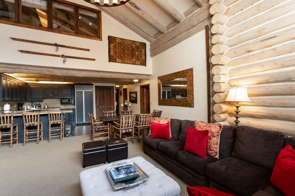Living Room, Indoors, Room, Furniture, Chair