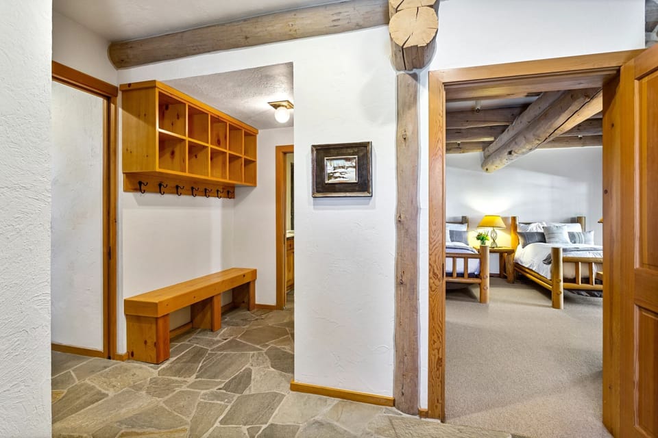 Floor, Indoors, Flooring, Bench, Furniture