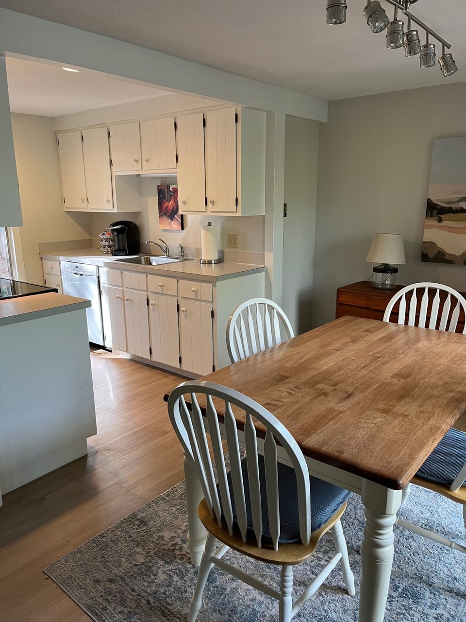 Dining room table seats 6 comfortably. 