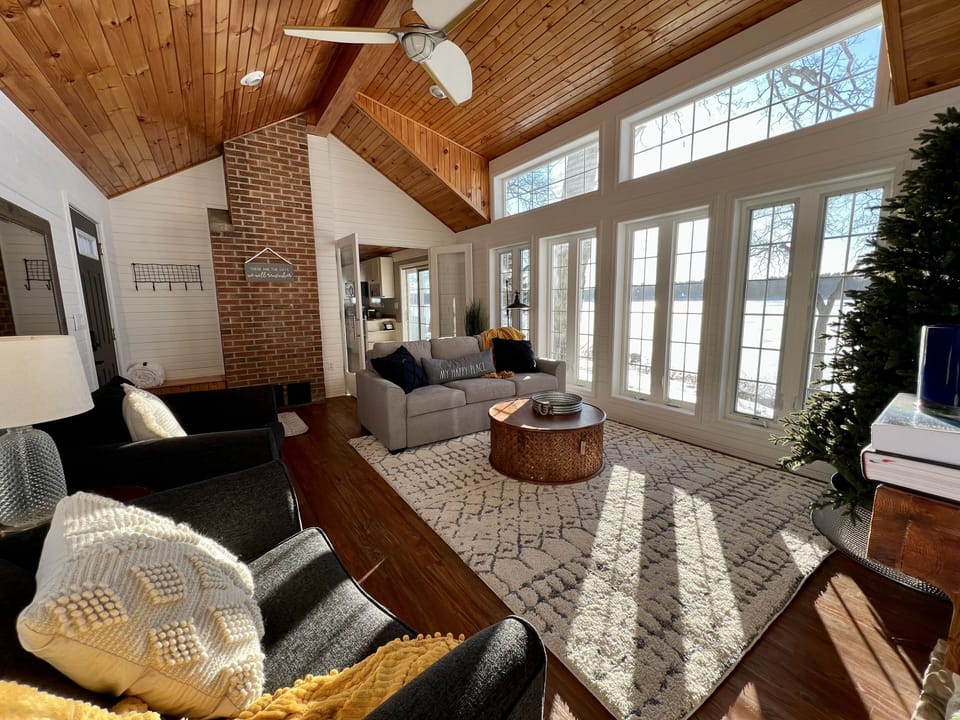 We love sipping coffee & soaking up the morning light in the great room. (entry)