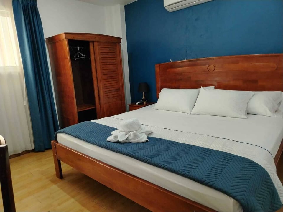 Grand Room | Premium bedding, down comforters, pillowtop beds, desk