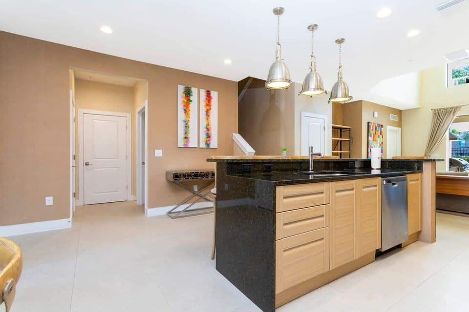 Kitchen with Island