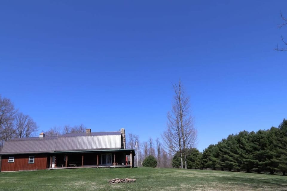 Surrender to the captivating allure of the stars as you enjoy remarkable amenities in our Cherry Springs cabins