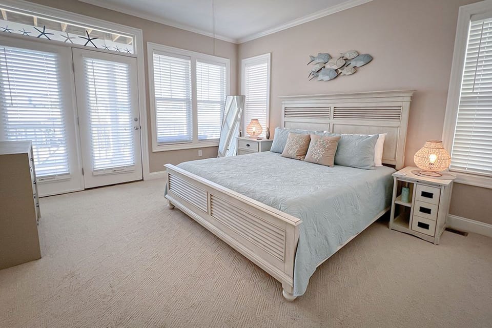 Bedroom Suite with King Bed